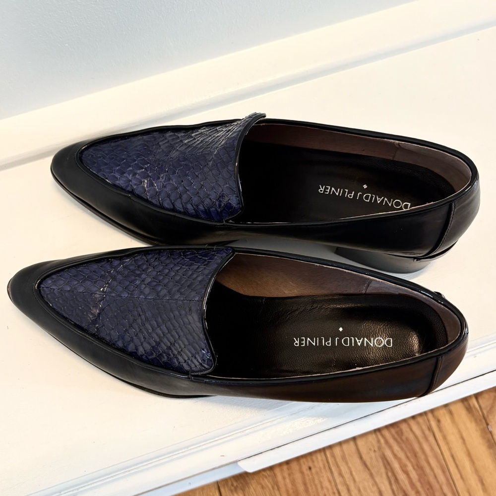 Donald J. Pliner Men's || Watersnake Shoes in Ink/Blue